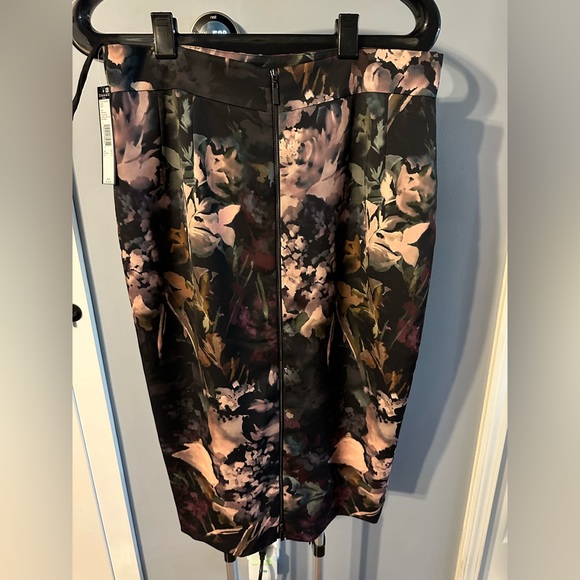 NWT Tahari ASL Todd Skirt sz 12 - Picture 2 of 4